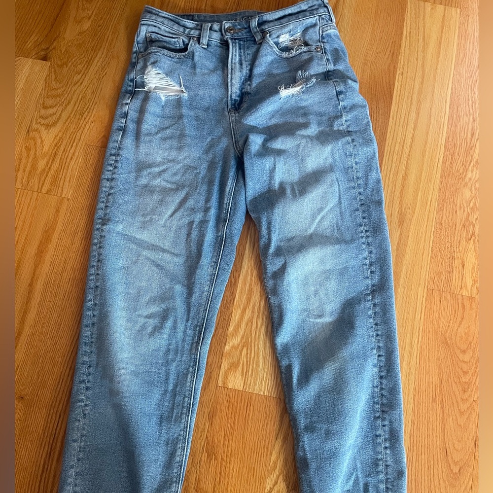 American Eagle Stretch Ripped High Rise Mom Jeans